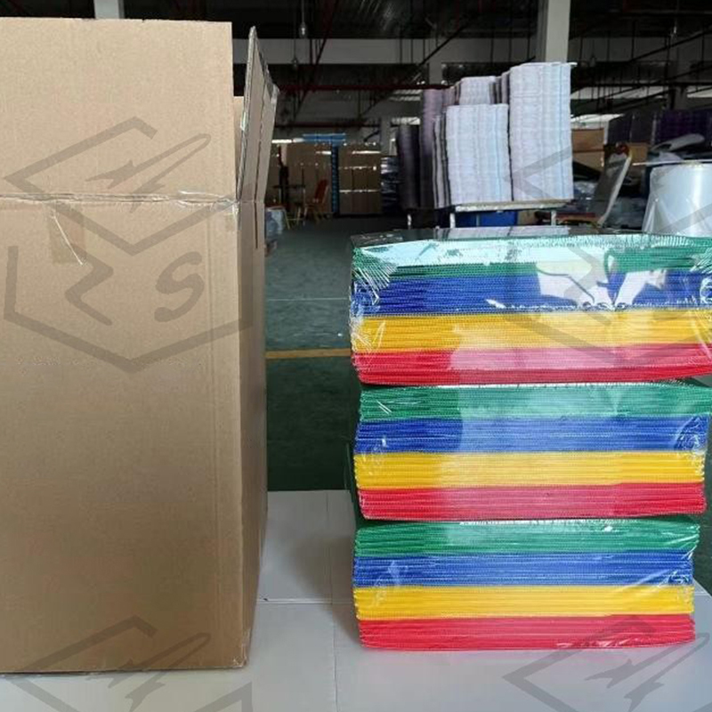 لوحات خصوصية مكتبية بلاستيكية للطلاب في الفصول الدراسية